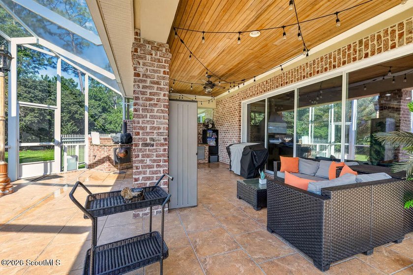 12 Birdie Drive offers the lifestyle you've been waiting for - - photo 8