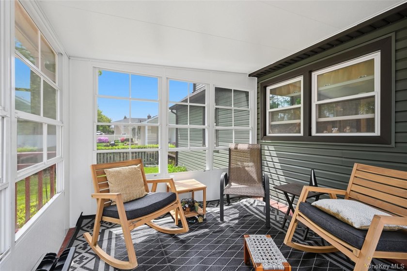 AVAILABLE.........Updated, spacious and move in ready! Boasting - photo 6