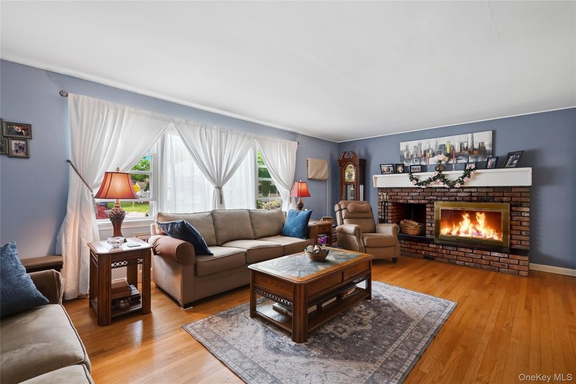 AVAILABLE.........Updated, spacious and move in ready! Boasting - photo 8