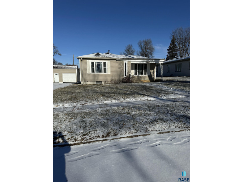 306 Lake Ave, Lake Park, IA 51347, 4492842