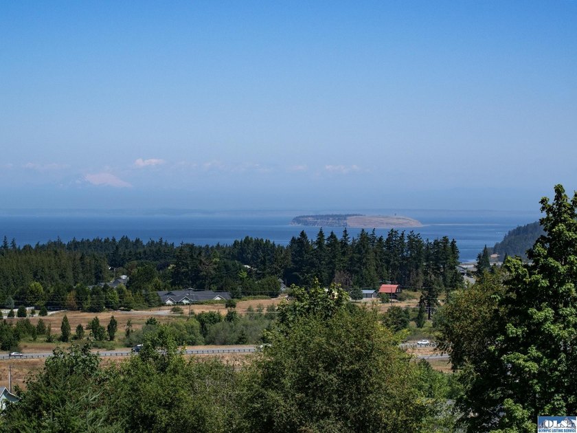 Build your dream home on this spacious 0.8 acre lot in the - photo 3
