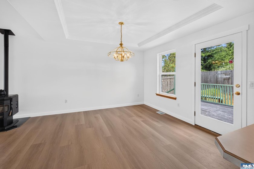 Located in the desirable Summer Breeze community, this 2-bedroom - photo 7