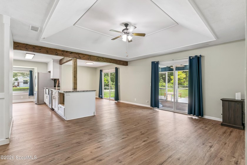 Discover this beautifully updated 3 bedroom, 2 bathroom home - photo 4