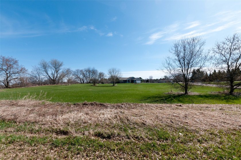 Discover the perfect place to build your new home on this nice 1 - photo 5