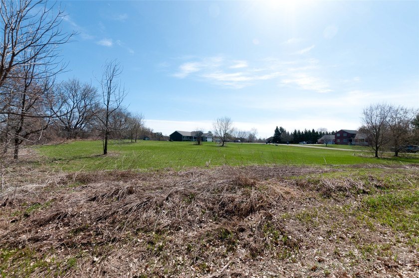 Discover the perfect place to build your new home on this nice 1 - photo 6