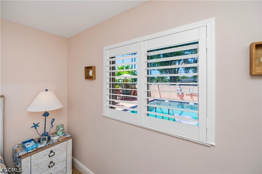 Welcome to your own little slice of paradise in Cape Coral! This - photo 12