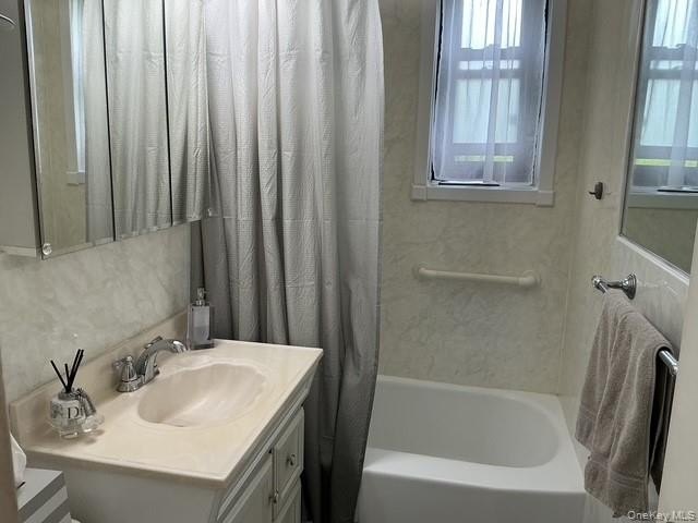 Brand New! Beech Hills! 1 Bedroom/1 Bath UPPER Unit located in - photo 10