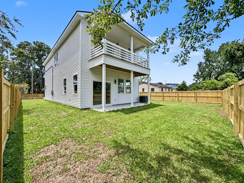 Welcome to this stunning brand-new construction offering the - photo 44