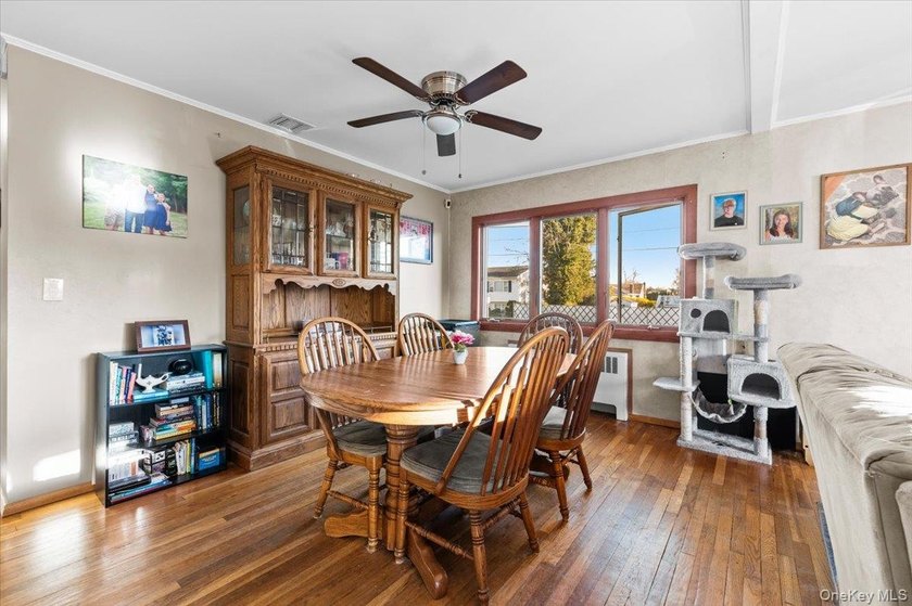 Welcome to your new home! This charming, move-in-ready - photo 21