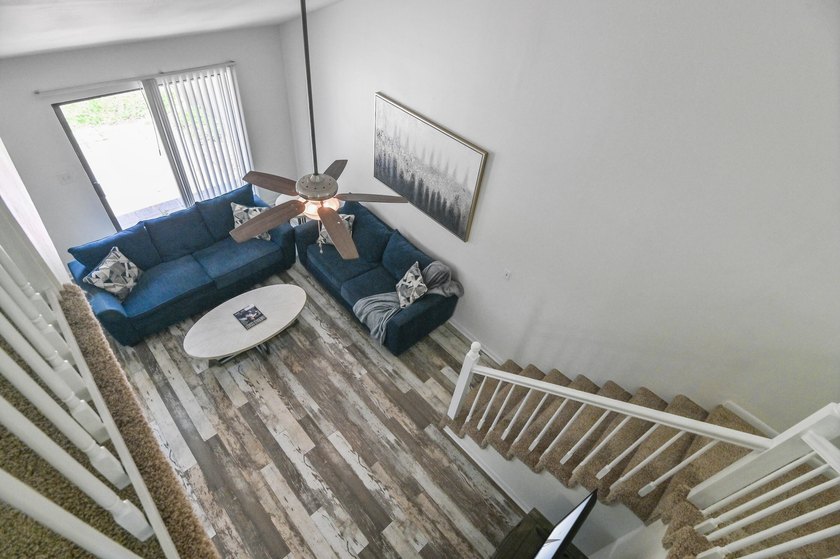 Awesome updated END-UNIT townhome in the heart of Destin with NO - photo 7