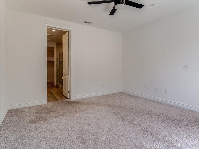 With 3 bedrooms, 2.5 bathrooms, dedicated office, 2,107 sqft of - photo 19