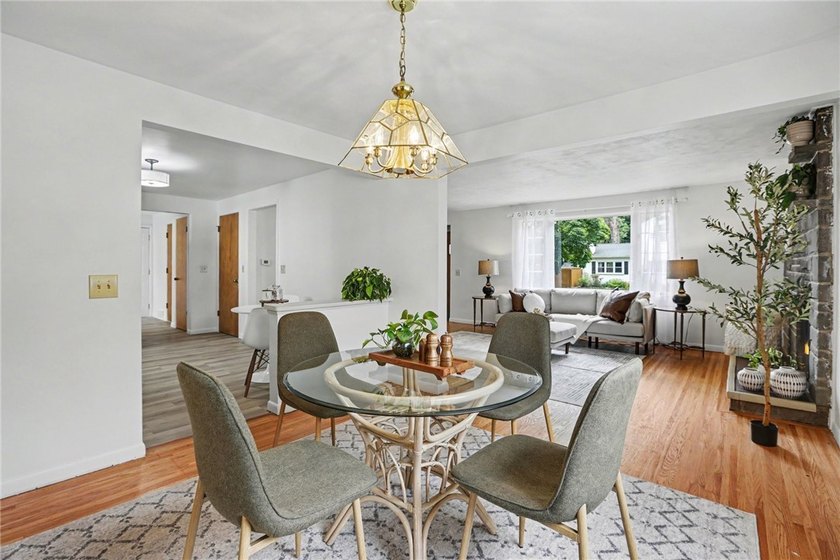 This beautifully maintained 3-bedroom Colonial offers timeless - photo 9