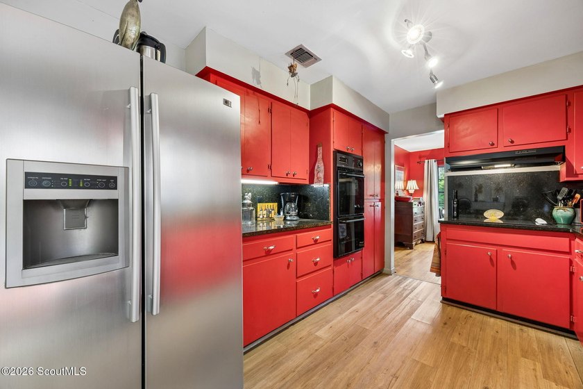 Welcome to 711 Mildred Avenue in historic St. Marys - a charming - photo 10
