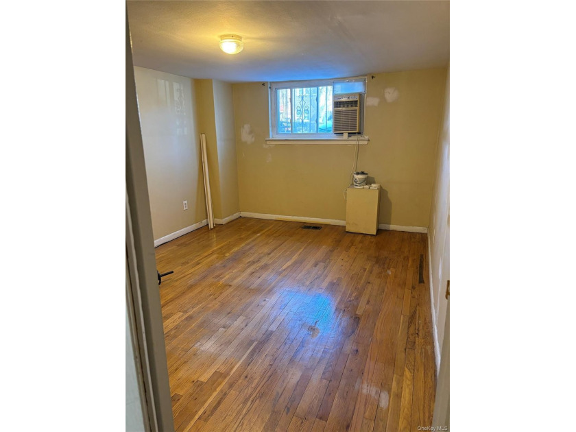 This stunning single-family home is in mint condition!!! Truly - photo 14