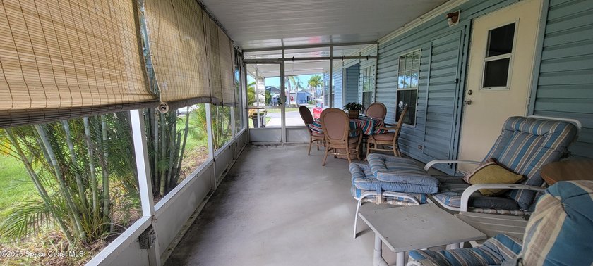 This spacious home offers nearly 1,600 square feet of living - photo 15