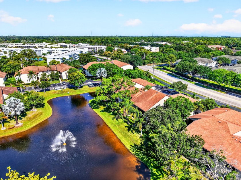 Welcome home to this beautifully maintained first floor condo - photo 46