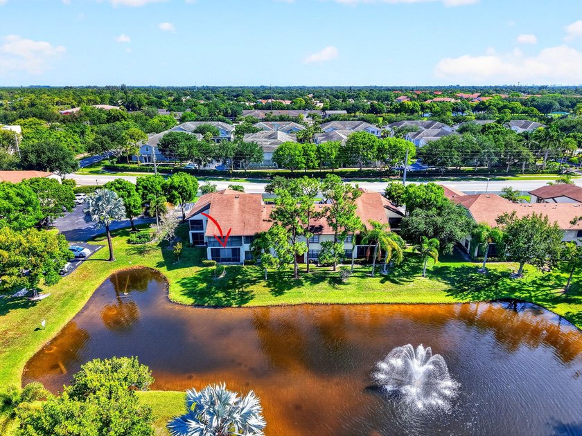 Welcome home to this beautifully maintained first floor condo - photo 47
