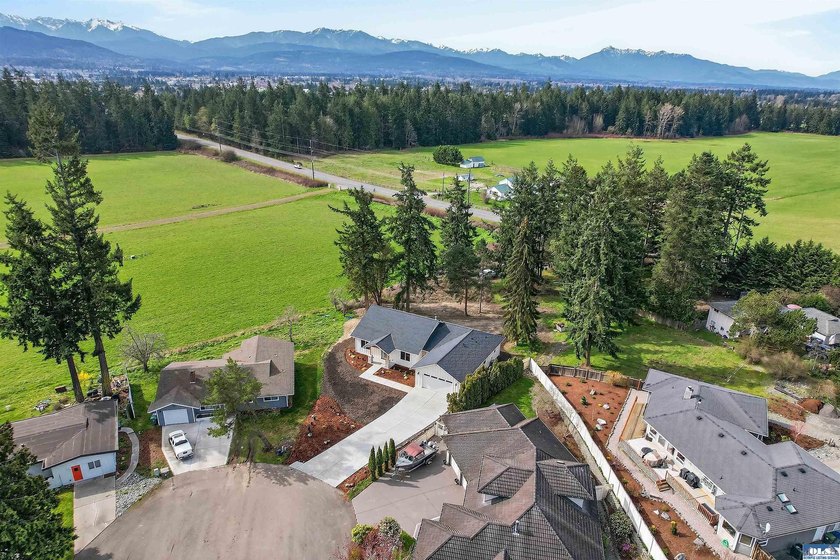 Brand New Construction just completed in Sequim's Sunland - photo 5