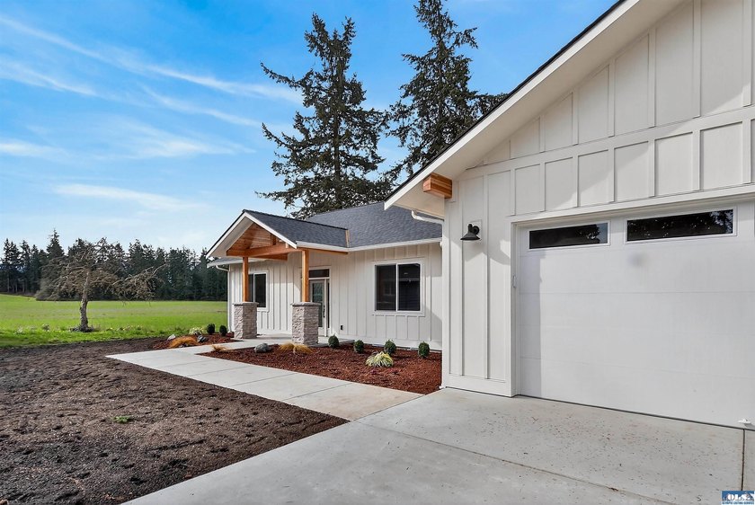 Brand New Construction just completed in Sequim's Sunland - photo 6