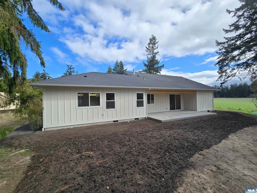 Brand New Construction just completed in Sequim's Sunland - photo 8