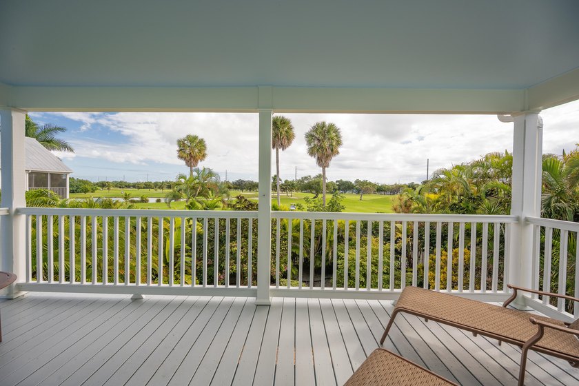 Beautifully maintained Golf Club home overlooking the 17th hole - photo 26