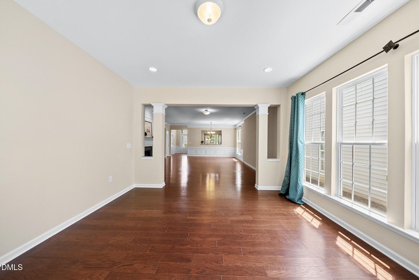 Welcome to easy living in the highly sought-after Carolina - photo 17