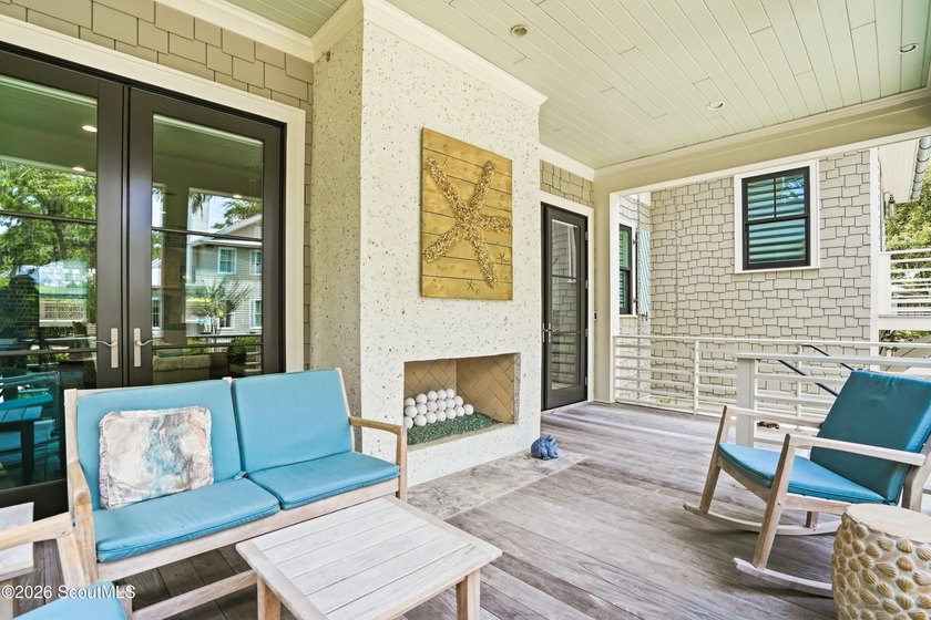 Experience unparalleled luxury in this exceptional island home - photo 5