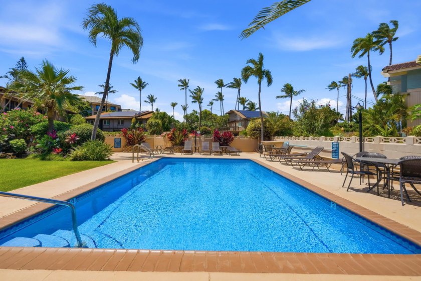 HOTEL ZONED...and just steps from Sugar Beach, Maui's longest - photo 16