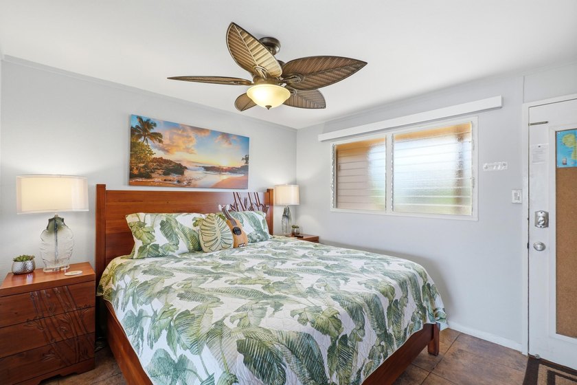 HOTEL ZONED...and just steps from Sugar Beach, Maui's longest - photo 29