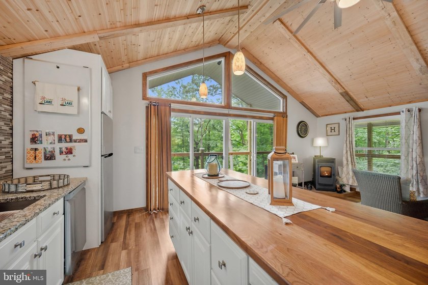 Escape to your own waterfront retreat on the beautiful - photo 9