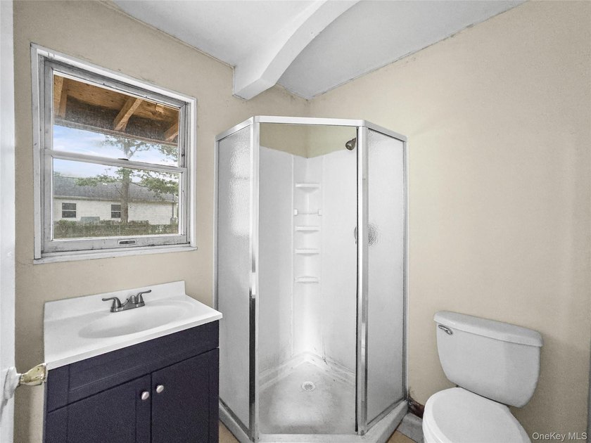 Bring your vision and transform this spacious colonial into the - photo 26