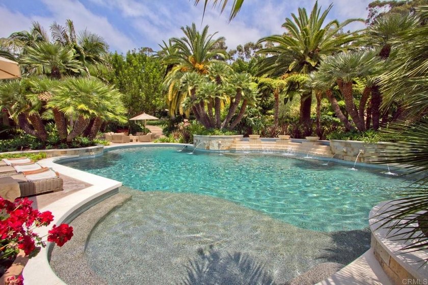 Located in the prestigious Covenant of Rancho Santa Fe, this - photo 6