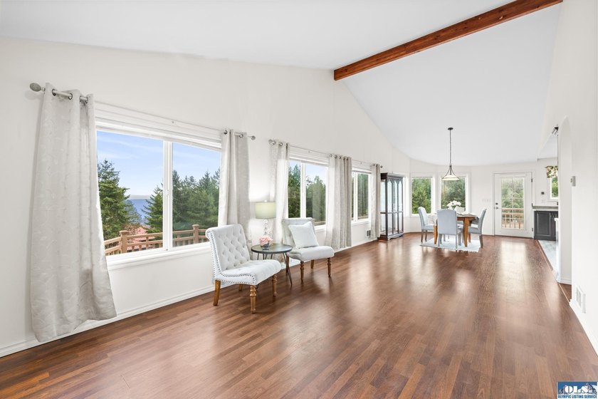 Beautiful Home in Diamond Point! Take in the gorgeous views in - photo 6