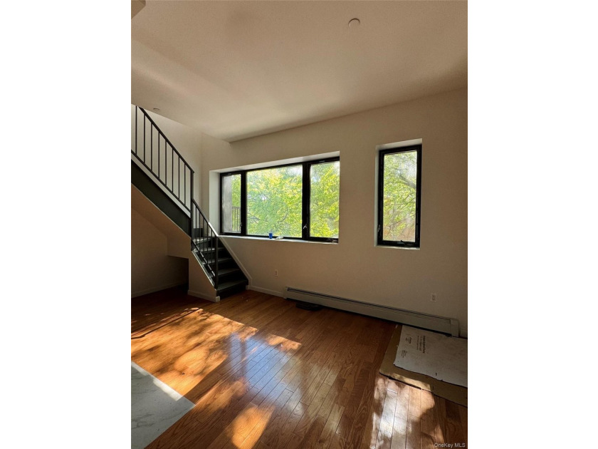Great investment with 7 free market unit in a new built building - photo 3