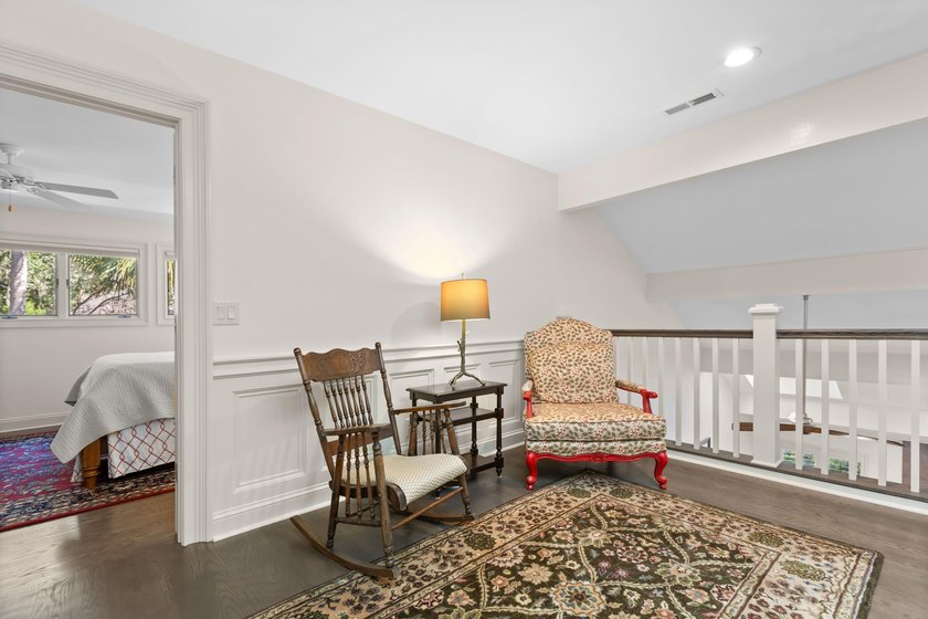 The beautiful, lovely, welcoming front entry is something you - photo 42
