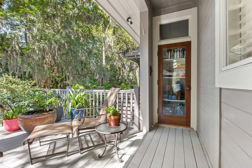 The beautiful, lovely, welcoming front entry is something you - photo 50