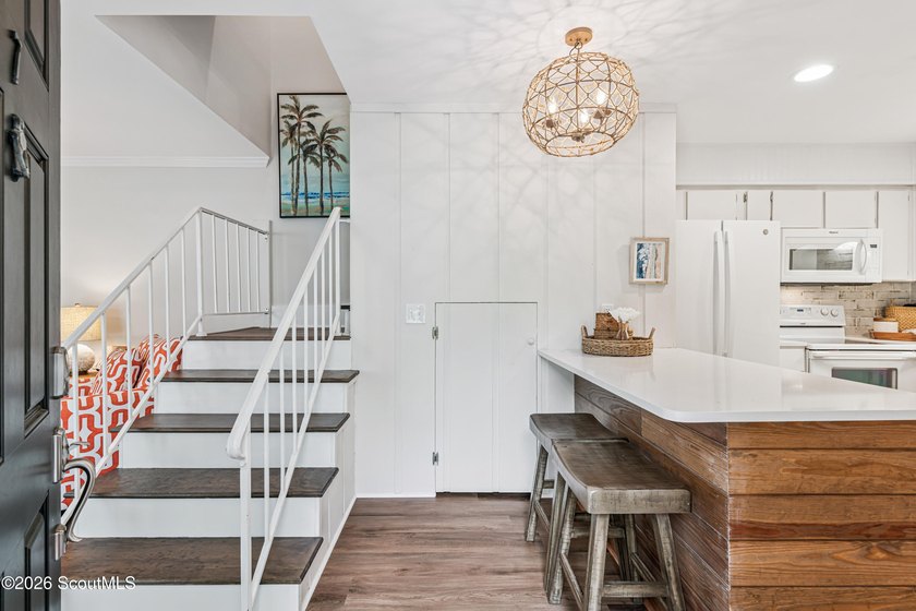Updated townhome-style condo in Ocean Walk, one of Saint Simons - photo 2
