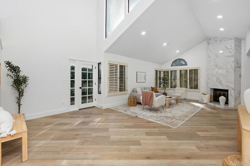 Welcome to 2533 Vista Valley Drive, an extraordinary residence - photo 7