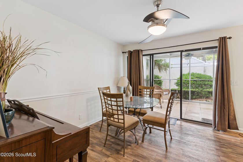 Easy island living in this charming 2-bedroom, 1-bath end-unit - photo 8