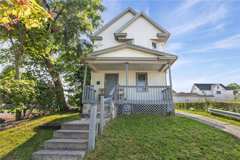 Investor Alert! Don't miss this fantastic duplex opportunity - photo 3