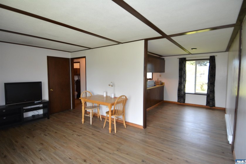 Cute and full of character, this cozy 3-bedroom, 1-bath in town - photo 6