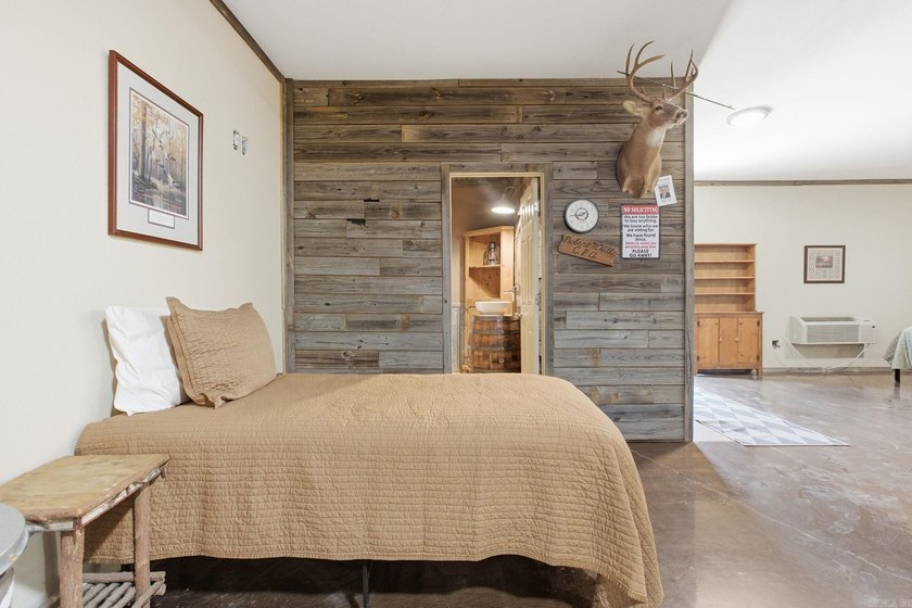 Welcome to an Outdoorsman's Dream Property! This beautiful - photo 11