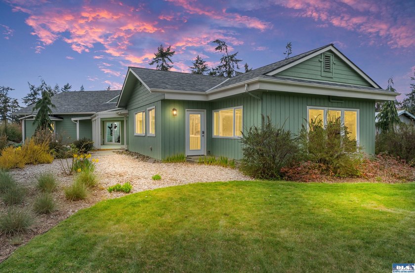 5.83ac Estate w/ADU near Olympic Discovery Trail. Modern remodel - photo 3