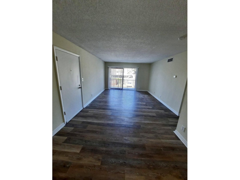 FOR SALE-Spacious 2 bedroom 2 bath second floor CORNER UNIT with - photo 3