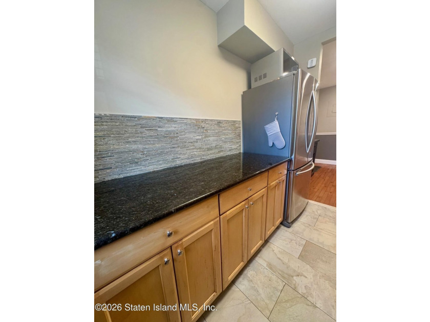 Large updated one-bedroom co-op featuring a brand-new kitchen - photo 10