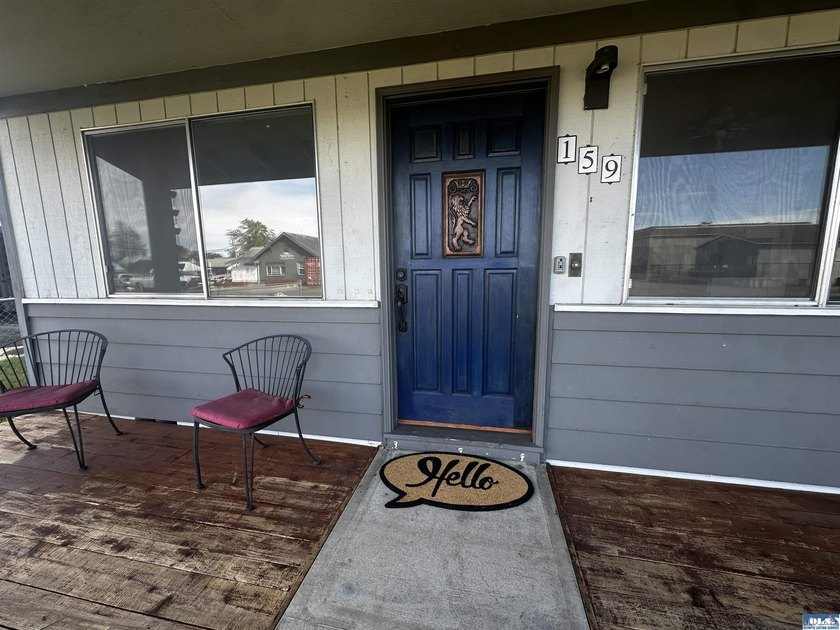 Charming Sequim Home with Modern Updates &amp; Walkable Location - photo 2