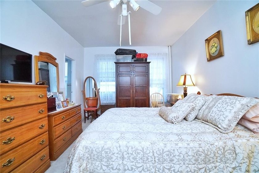 7101 Colonial Road, Bay Ridge, Brooklyn - Spacious One-Bedroom - photo 15