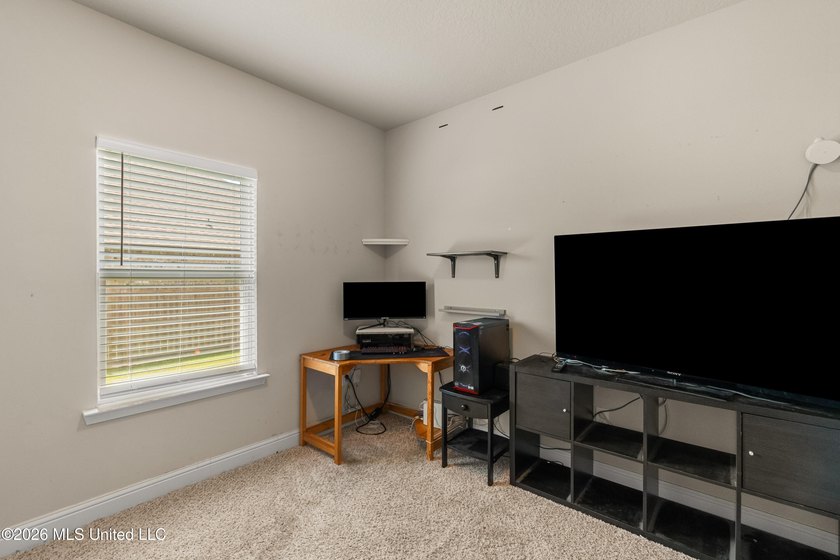 Spacious and full of potential, this 5-bedroom, 3-full-bath home - photo 37