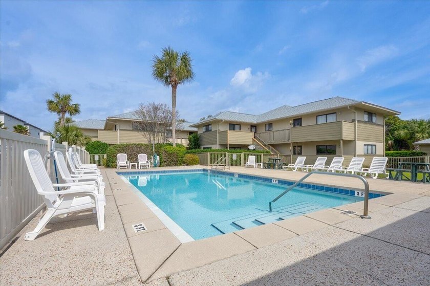 Looking for a condo for quick trips to the beach? Here it is! - photo 5