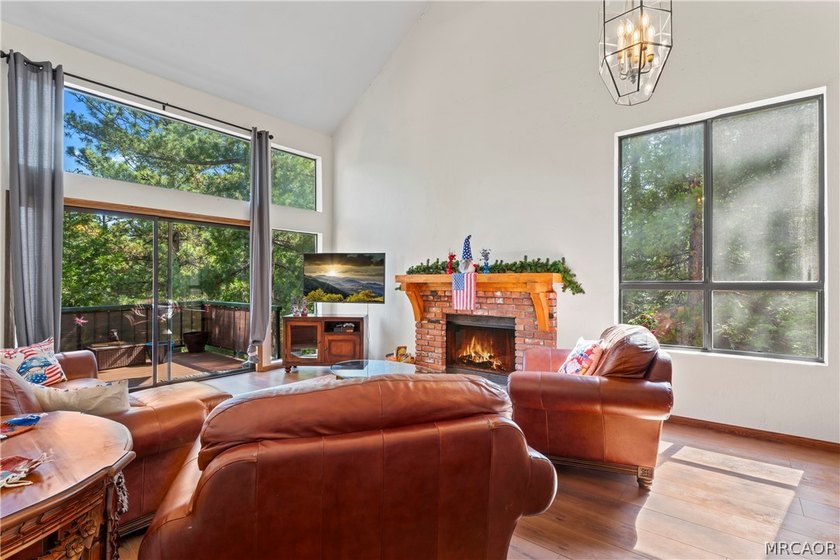 Luxury mountain living awaits in this beautifully updated - photo 9